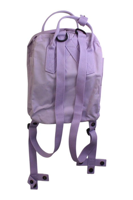 A Purple Bags from Fjällräven in size O/S for neutral. (Back View)
