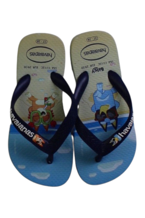 A Blue Flip Flops from Havaianas in size 5T for neutral. (Back View)