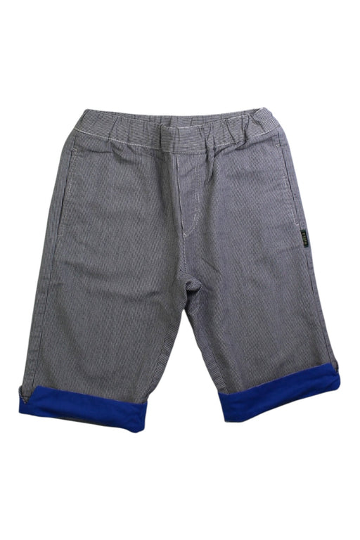 A Grey Shorts from Hakka in size 7Y for boy. (Front View)