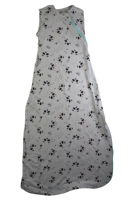 A White Sleepsacs from Tommee Tippee in size 18-24M for neutral. (Front View)