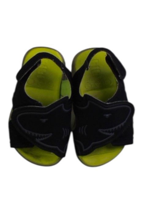 A Black Sandals from Bibi in size 18-24M for boy. (Back View)