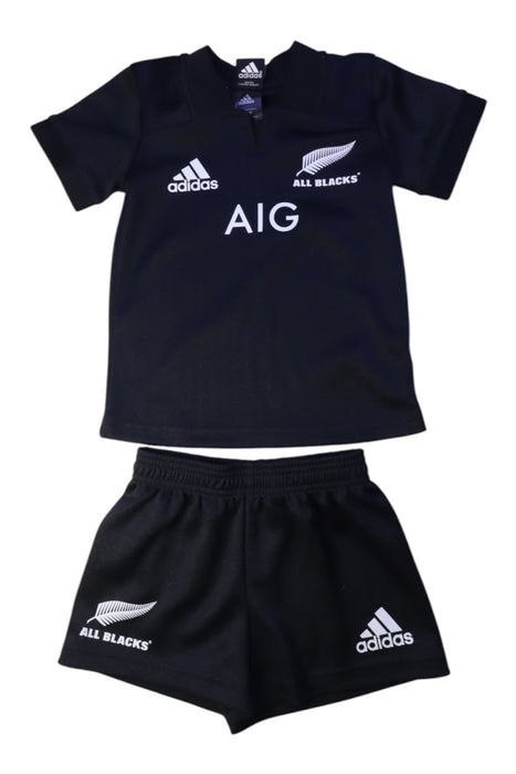A Black Shorts Sets from Adidas in size 3T for boy. (Front View)
