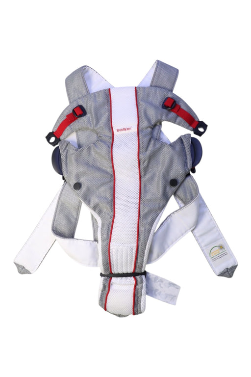 A Grey Baby Carriers from BabyBjorn in size O/S for neutral. (Front View)