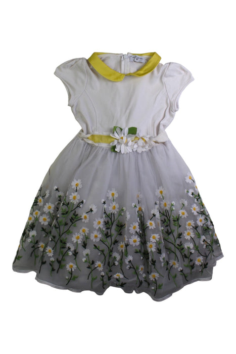 A White Short Sleeve Dresses from Monnalisa in size 5T for girl. (Front View)