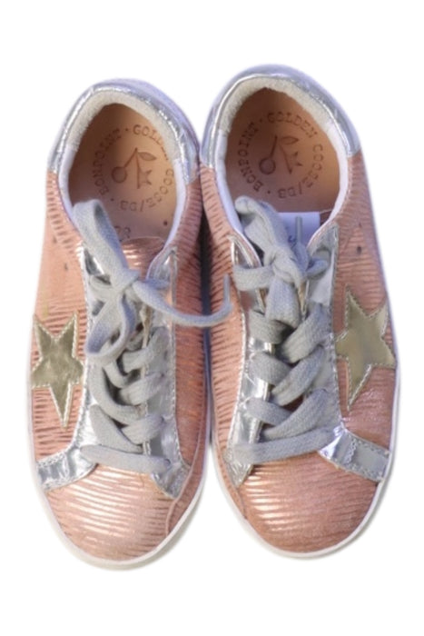 A Pink Sneakers from Golden Goose Bonpoint in size 5T for girl. (Back View)