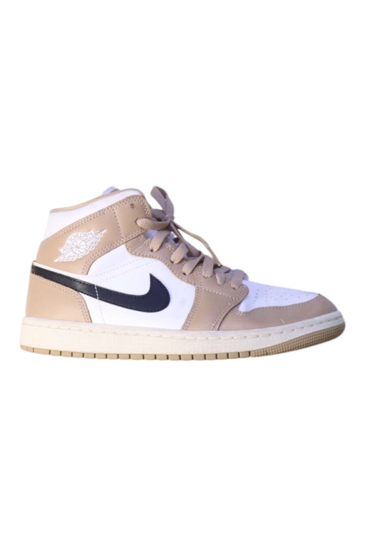 A Beige Sneakers from Air Jordan in size 13Y for boy. (Front View)