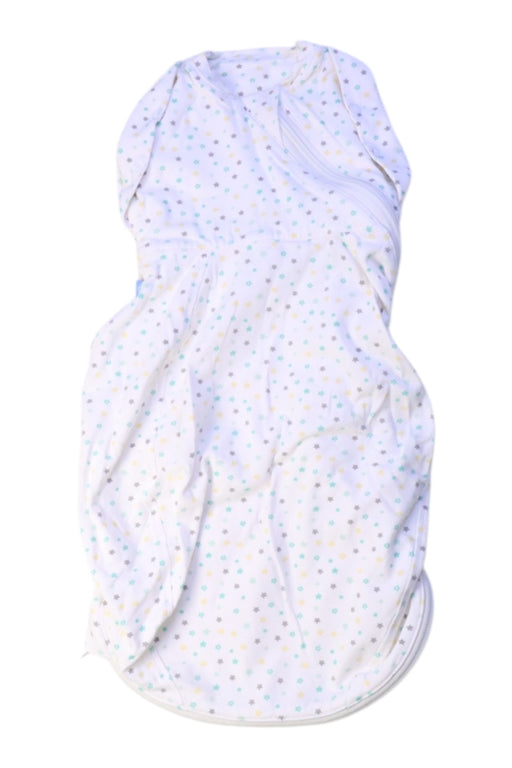 A White Swaddles from The Gro Company in size 0-3M for girl. (Front View)