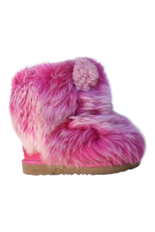 A Pink Booties from UGG in size 4T for girl. (Front View)