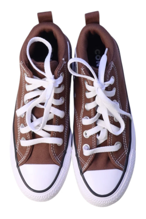 A Brown Sneakers from Converse in size 11Y for neutral. (Back View)