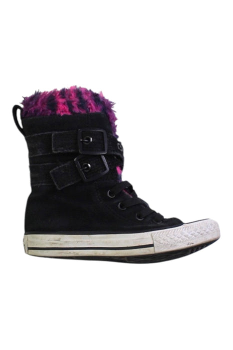 A Black Winter Boots from Converse in size 5T for girl. (Front View)