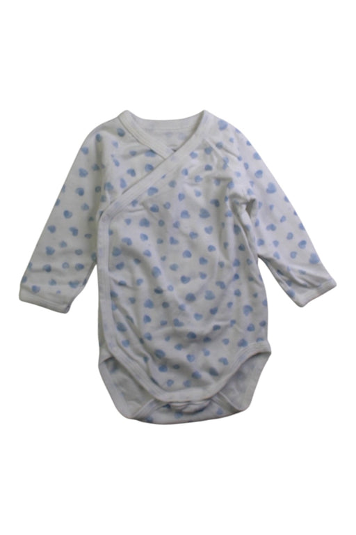 A White Long Sleeve Bodysuits from Petit Bateau in size 3-6M for boy. (Front View)