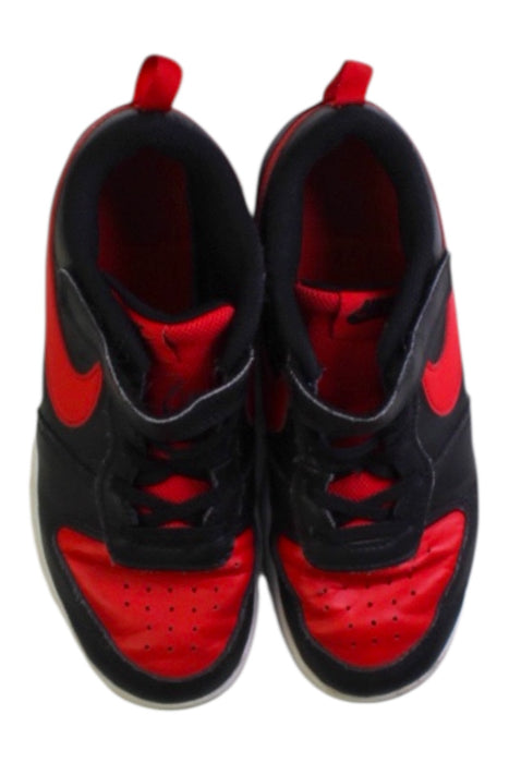 A Red Sneakers from Nike in size 10Y for boy. (Back View)