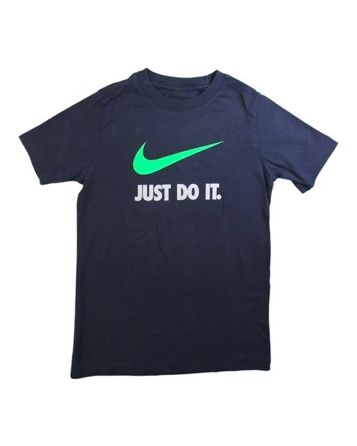 A Navy Short Sleeve T Shirts from Nike in size 7Y for boy. (Front View)