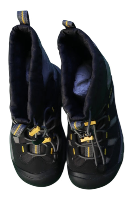A Black Winter Boots from Keen in size 6T for neutral. (Back View)