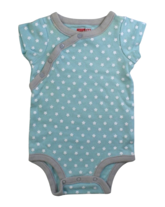 A Teal Short Sleeve Bodysuits from Skip Hop in size Newborn for boy. (Front View)