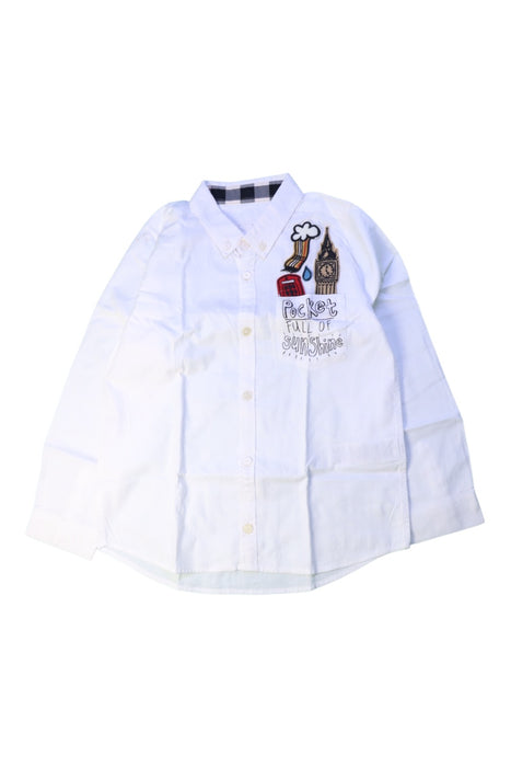 A White Long Sleeve Shirts from Burberry in size 6T for boy. (Front View)