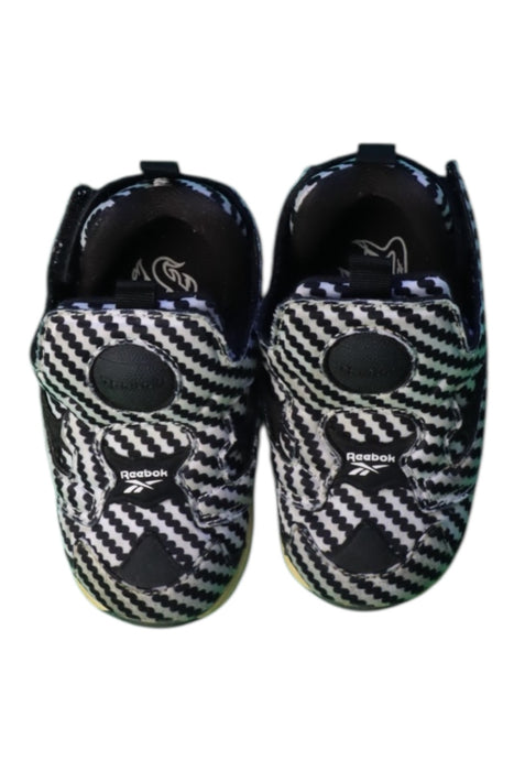 A Black Sneakers from Reebok in size 18-24M for neutral. (Back View)