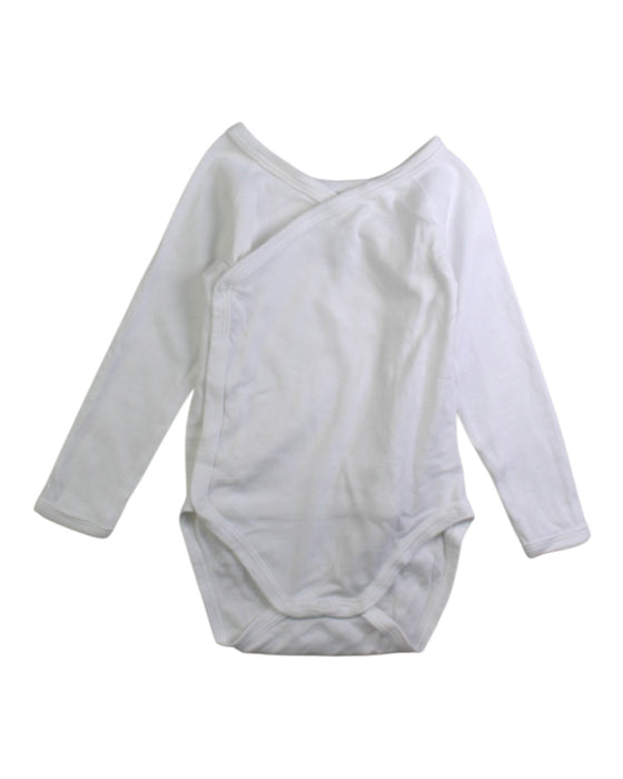 A White Long Sleeve Bodysuits from Petit Bateau in size 6-12M for neutral. (Front View)