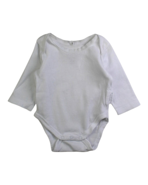 A White Long Sleeve Bodysuits from purebaby in size Newborn for neutral. (Front View)