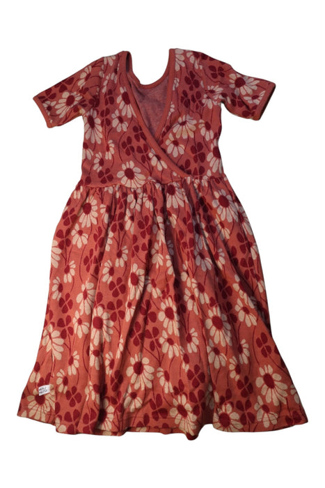 A Red Short Sleeve Dresses from Mainio Clothing in size 11Y for girl. (Front View)
