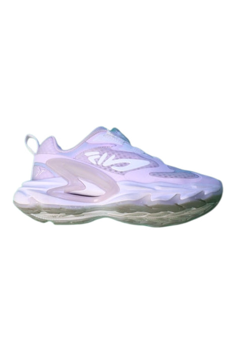 A White Sneakers from Fila in size 7Y for girl. (Front View)