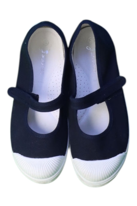 A Navy Flats from Jacadi in size 9Y for girl. (Back View)