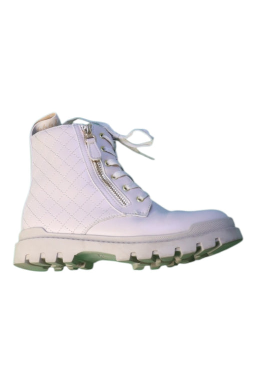 A White Casual Boots from Dr. Kong in size 9Y for girl. (Front View)