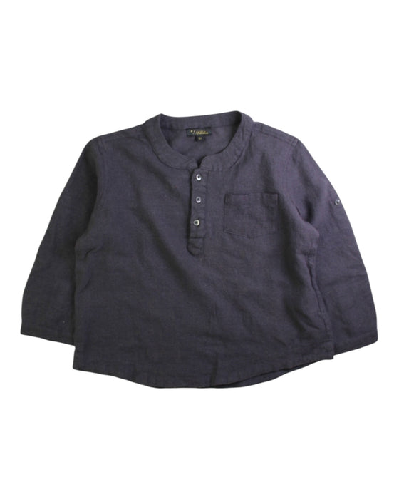 A Navy Long Sleeve Shirts from Velveteen in size 6T for boy. (Front View)