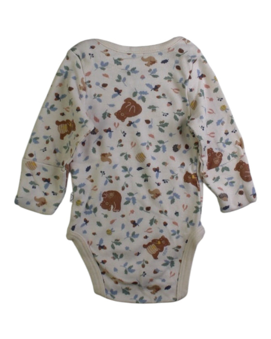 A White Long Sleeve Bodysuits from Mori in size Newborn for neutral. (Back View)