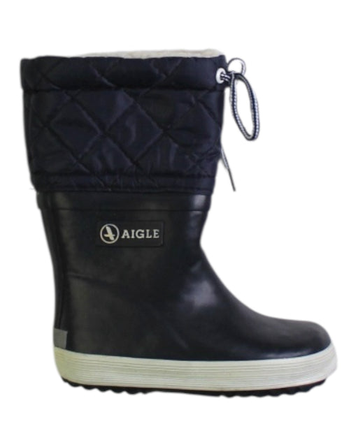 A Navy Winter Boots from Aigle in size 18-24M for neutral. (Front View)