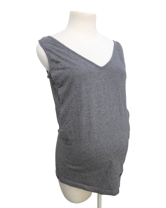 A Grey Sleeveless Tops from Tajinebanane in size Maternity-M for maternity. (Back View)