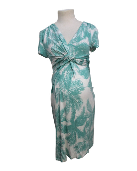 A Green Short Sleeve Dresses from Mayarya in size Maternity-S for maternity. (Front View)