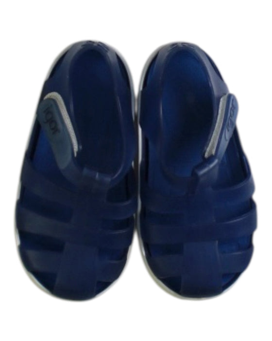 A Navy Sandals from Igor in size 18-24M for girl. (Back View)