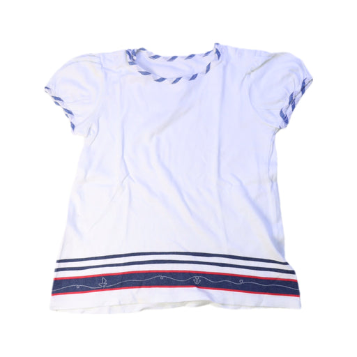A White Short Sleeve T Shirts from Comme Ca Fossette in size 2T for girl. (Front View)