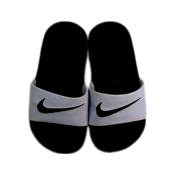 A Black Slippers from Nike in size 3T for boy. (Back View)