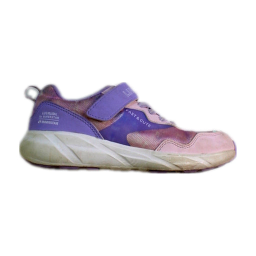 A Pink Sneakers from Moonstar in size 6T for girl. (Front View)