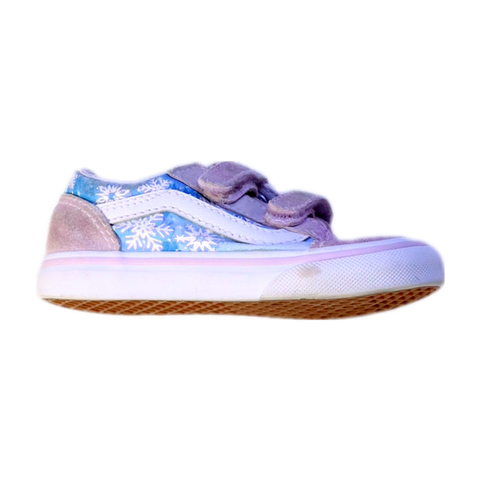 A Blue Sneakers from Vans in size 3T for girl. (Front View)