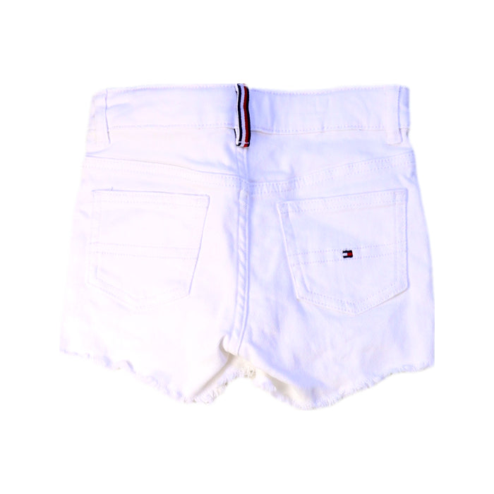 A White Shorts from Tommy Hilfiger in size 5T for girl. (Back View)