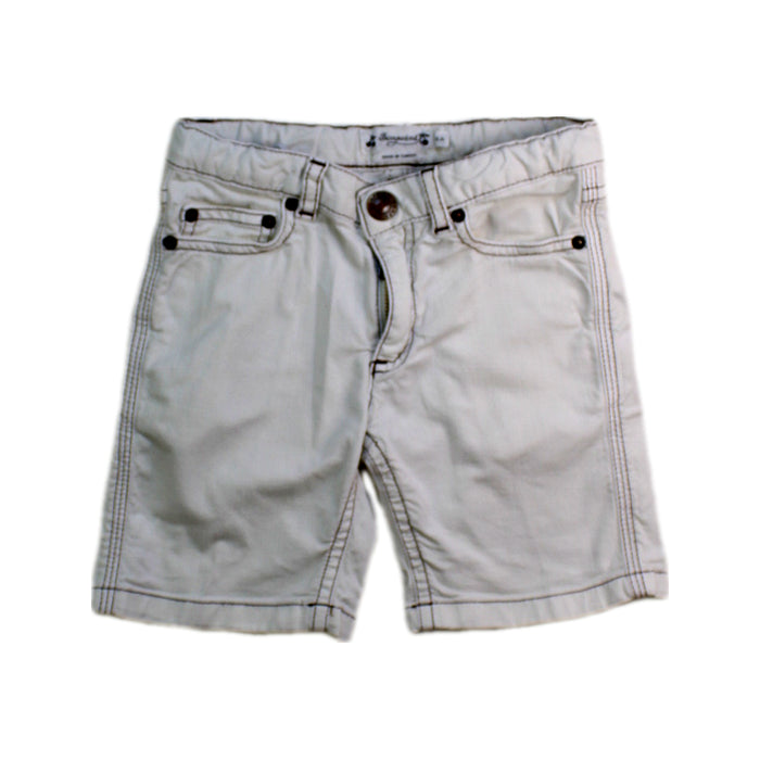 A White Shorts from Bonpoint in size 4T for boy. (Front View)