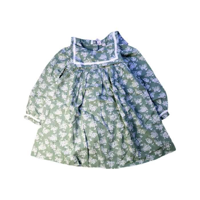 A Green Long Sleeve Dresses from Little Cotton Clothes in size 5T for girl. (Front View)