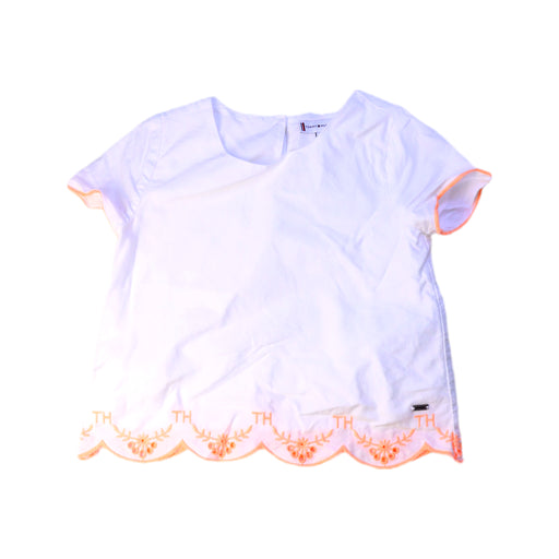 A White Short Sleeve Tops from Tommy Hilfiger in size 4T for girl. (Front View)
