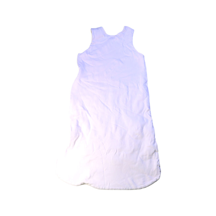 A White Sleepsacs from Natures Purest in size 6-12M for neutral. (Back View)