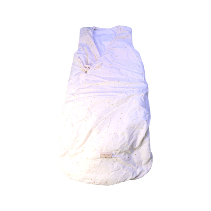 A White Sleepsacs from Nobodinoz in size O/S for neutral. (Front View)