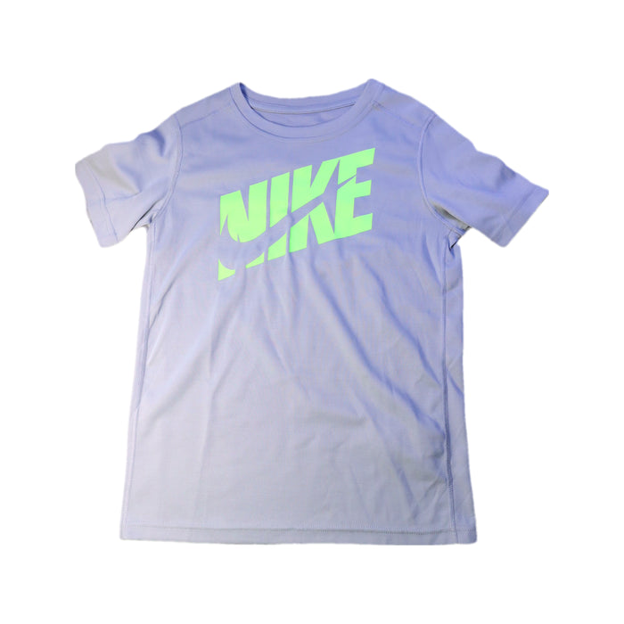 A Purple Short Sleeve T Shirts from Nike in size 11Y for boy. (Front View)