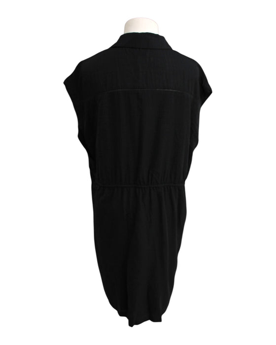 A Black Sleeveless Dresses from Bae in size Maternity-S for maternity. (Back View)