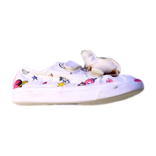 A Multicolour Sneakers from Converse in size 3T for girl. (Front View)