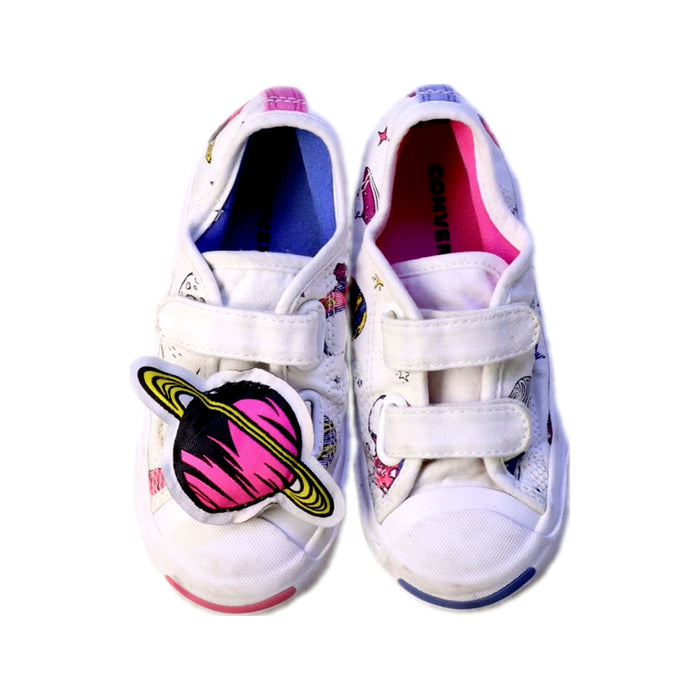 A Multicolour Sneakers from Converse in size 3T for girl. (Back View)