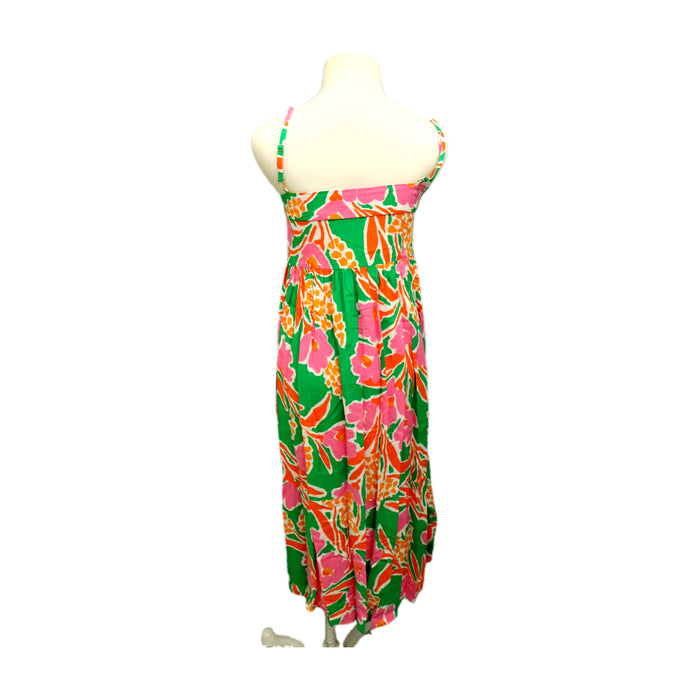 A Green Sleeveless Dresses from Mister Zimi in size Maternity-S for maternity. (Back View)