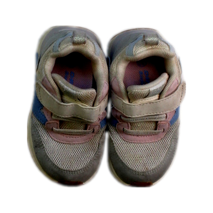 A Grey Sneakers from Dr. Kong in size 18-24M for girl. (Back View)