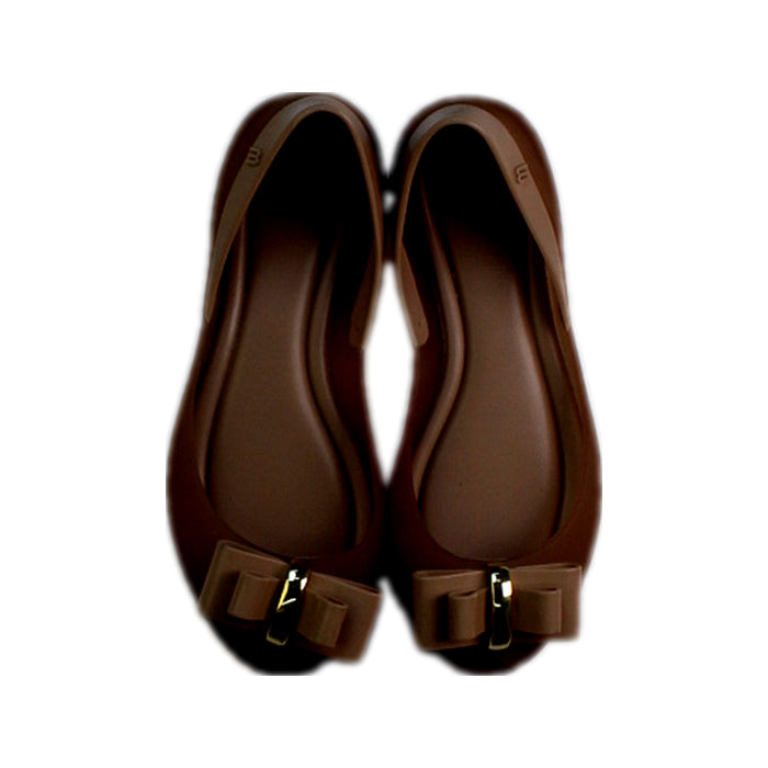 A Brown Flats from Melissa in size 6T for girl. (Back View)